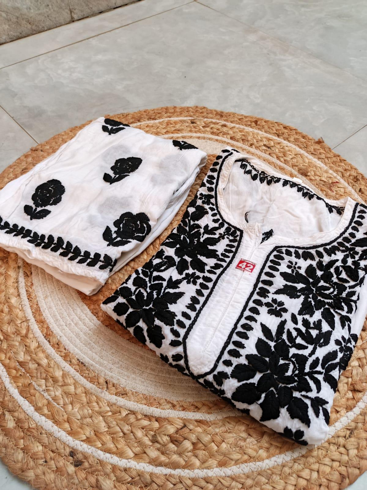 Modal kurta plazo set black on white - Image 1